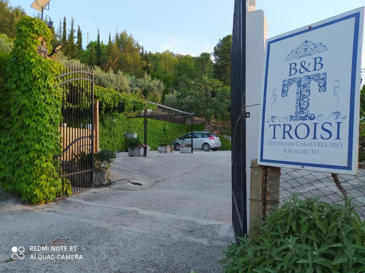 B&B Troisi Racalmuto Екстер'єр фото